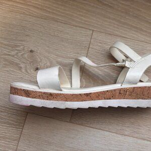 Marc Fisher Women's Grandie Treaded Flatform Wedge Sandals SIZE 8 1/2